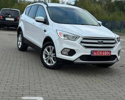 Білий Форд Ескейп, об'ємом двигуна 1.5 л та пробігом 101 тис. км за 12800 $, фото 43 на Automoto.ua