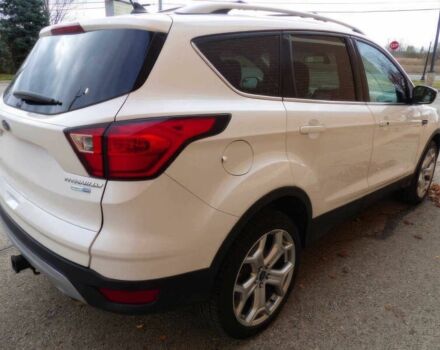 Білий Форд Ескейп, об'ємом двигуна 2 л та пробігом 45 тис. км за 5000 $, фото 6 на Automoto.ua