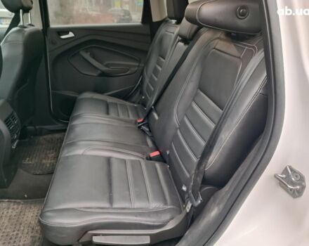 Белый Форд Эскейп, объемом двигателя 2 л и пробегом 109 тыс. км за 15290 $, фото 11 на Automoto.ua