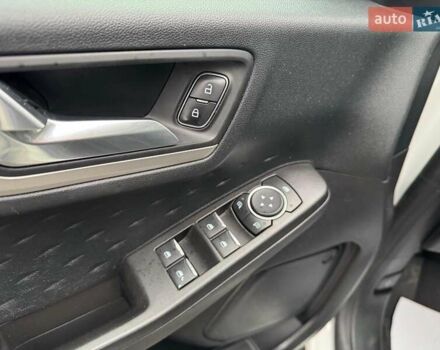 Білий Форд Ескейп, об'ємом двигуна 2.5 л та пробігом 65 тис. км за 18990 $, фото 22 на Automoto.ua