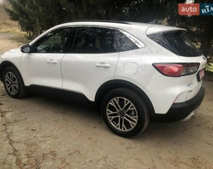 Белый Форд Эскейп, объемом двигателя 1.5 л и пробегом 70 тыс. км за 17000 $, фото 26 на Automoto.ua