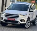 Білий Форд Ескейп, об'ємом двигуна 2 л та пробігом 180 тис. км за 14250 $, фото 1 на Automoto.ua