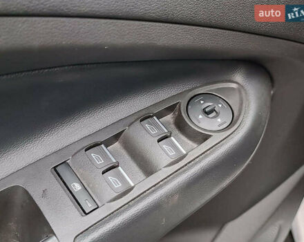 Белый Форд Эскейп, объемом двигателя 2 л и пробегом 109 тыс. км за 15290 $, фото 21 на Automoto.ua