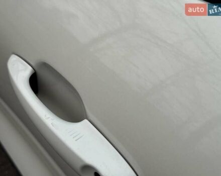 Білий Форд Ескейп, об'ємом двигуна 2.5 л та пробігом 65 тис. км за 18990 $, фото 12 на Automoto.ua
