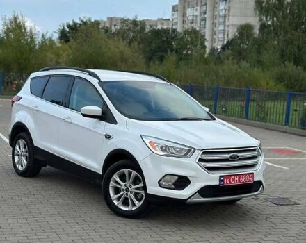 Білий Форд Ескейп, об'ємом двигуна 1.5 л та пробігом 101 тис. км за 12800 $, фото 45 на Automoto.ua
