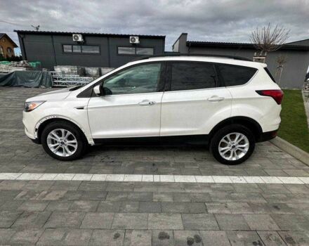 Белый Форд Эскейп, объемом двигателя 1.5 л и пробегом 120 тыс. км за 12000 $, фото 4 на Automoto.ua