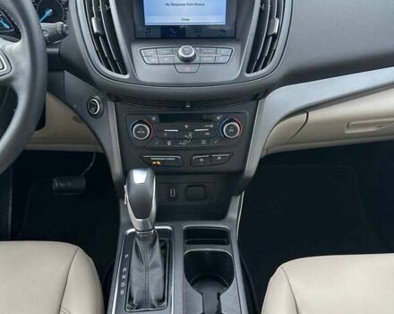 Білий Форд Ескейп, об'ємом двигуна 1.5 л та пробігом 109 тис. км за 12400 $, фото 8 на Automoto.ua