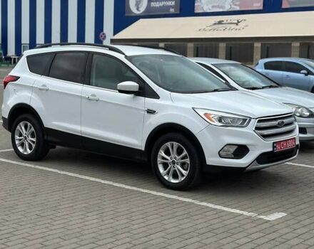 Білий Форд Ескейп, об'ємом двигуна 1.5 л та пробігом 101 тис. км за 12800 $, фото 40 на Automoto.ua