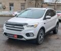 Белый Форд Эскейп, объемом двигателя 2 л и пробегом 109 тыс. км за 15290 $, фото 1 на Automoto.ua