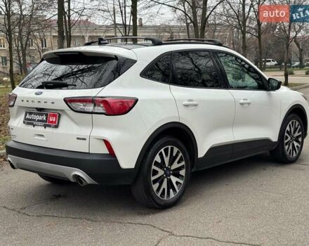 Білий Форд Ескейп, об'ємом двигуна 2.5 л та пробігом 65 тис. км за 18990 $, фото 6 на Automoto.ua