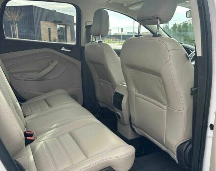 Белый Форд Эскейп, объемом двигателя 1.5 л и пробегом 120 тыс. км за 12000 $, фото 5 на Automoto.ua