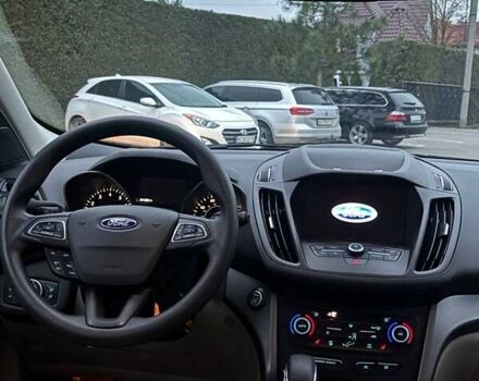 Білий Форд Ескейп, об'ємом двигуна 1.5 л та пробігом 241 тис. км за 10899 $, фото 10 на Automoto.ua