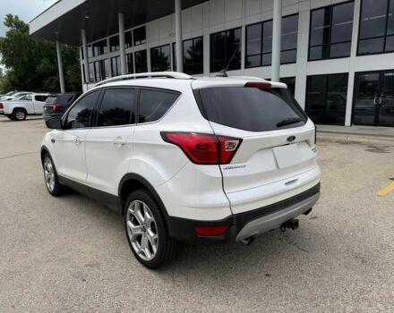 Белый Форд Эскейп, объемом двигателя 2 л и пробегом 32 тыс. км за 10200 $, фото 5 на Automoto.ua