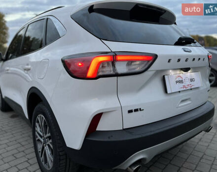 Форд Эскейп 2019 в Львове на Automoto.ua Белый Форд Эскейп, объемом двигателя 1.5 л и пробегом 129 тыс. км за 16500 $, фото 12 на Automoto.ua