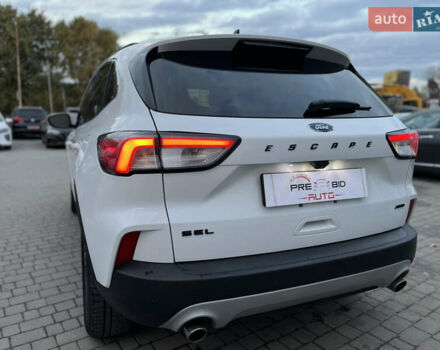 Форд Эскейп 2019 в Львове на Automoto.ua Белый Форд Эскейп, объемом двигателя 1.5 л и пробегом 129 тыс. км за 16500 $, фото 10 на Automoto.ua