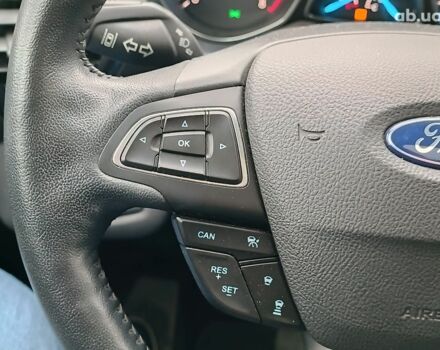 Белый Форд Эскейп, объемом двигателя 2 л и пробегом 109 тыс. км за 15290 $, фото 28 на Automoto.ua