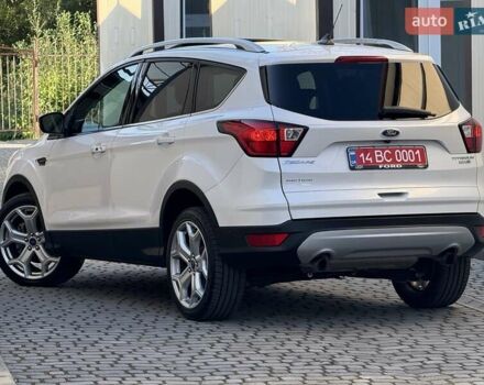 Білий Форд Ескейп, об'ємом двигуна 2 л та пробігом 180 тис. км за 14250 $, фото 45 на Automoto.ua