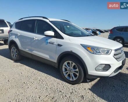 Білий Форд Ескейп, об'ємом двигуна 1.5 л та пробігом 111 тис. км за 2300 $, фото 3 на Automoto.ua