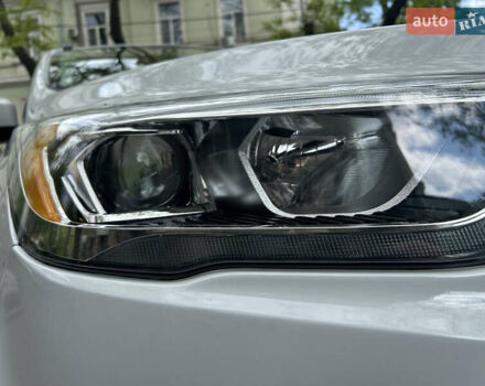 Белый Форд Эскейп, объемом двигателя 1.5 л и пробегом 34 тыс. км за 17500 $, фото 3 на Automoto.ua