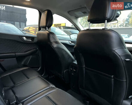 Форд Эскейп 2019 в Львове на Automoto.ua Белый Форд Эскейп, объемом двигателя 1.5 л и пробегом 129 тыс. км за 16500 $, фото 36 на Automoto.ua