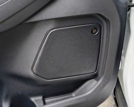 Белый Форд Эскейп, объемом двигателя 2 л и пробегом 83 тыс. км за 18999 $, фото 14 на Automoto.ua