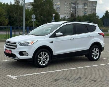 Білий Форд Ескейп, об'ємом двигуна 1.5 л та пробігом 101 тис. км за 12800 $, фото 33 на Automoto.ua