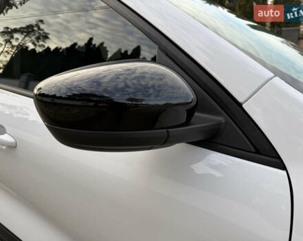 Білий Форд Ескейп, об'ємом двигуна 2.5 л та пробігом 214 тис. км за 16999 $, фото 10 на Automoto.ua