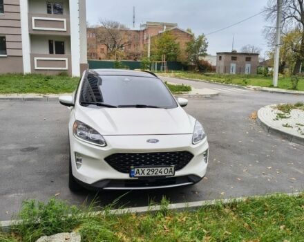 Белый Форд Эскейп, объемом двигателя 2 л и пробегом 83 тыс. км за 18999 $, фото 7 на Automoto.ua