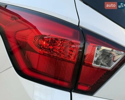 Білий Форд Ескейп, об'ємом двигуна 2 л та пробігом 180 тис. км за 14250 $, фото 51 на Automoto.ua