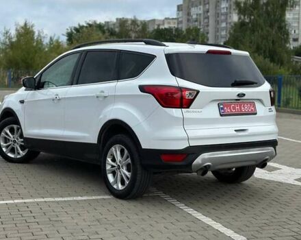 Білий Форд Ескейп, об'ємом двигуна 1.5 л та пробігом 101 тис. км за 12800 $, фото 8 на Automoto.ua