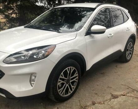 Белый Форд Эскейп, объемом двигателя 1.5 л и пробегом 70 тыс. км за 17000 $, фото 37 на Automoto.ua