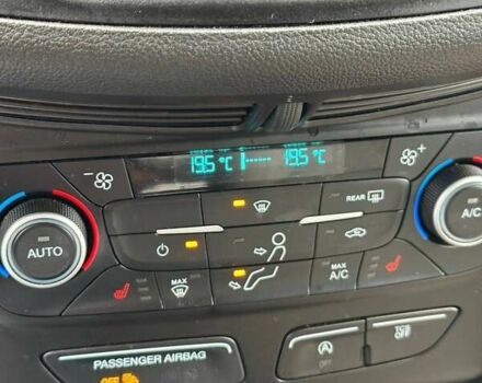 Білий Форд Ескейп, об'ємом двигуна 1.5 л та пробігом 101 тис. км за 12800 $, фото 39 на Automoto.ua