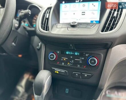 Білий Форд Ескейп, об'ємом двигуна 1.5 л та пробігом 173 тис. км за 14800 $, фото 18 на Automoto.ua