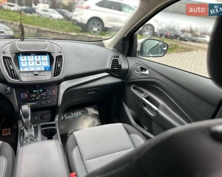 Білий Форд Ескейп, об'ємом двигуна 1.5 л та пробігом 173 тис. км за 14800 $, фото 26 на Automoto.ua