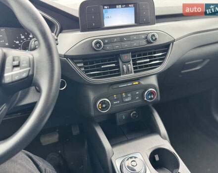 Белый Форд Эскейп, объемом двигателя 1.5 л и пробегом 112 тыс. км за 16500 $, фото 44 на Automoto.ua