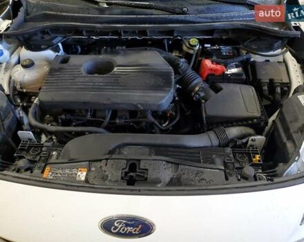 Белый Форд Эскейп, объемом двигателя 0 л и пробегом 102 тыс. км за 3600 $, фото 1 на Automoto.ua