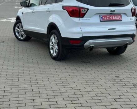 Білий Форд Ескейп, об'ємом двигуна 1.5 л та пробігом 101 тис. км за 12800 $, фото 48 на Automoto.ua