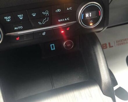 Белый Форд Эскейп, объемом двигателя 1.5 л и пробегом 70 тыс. км за 17000 $, фото 7 на Automoto.ua