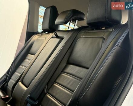 Білий Форд Ескейп, об'ємом двигуна 2 л та пробігом 180 тис. км за 14250 $, фото 85 на Automoto.ua