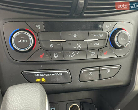 Білий Форд Ескейп, об'ємом двигуна 1.5 л та пробігом 336 тис. км за 8450 $, фото 14 на Automoto.ua