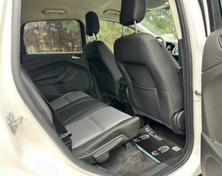 Білий Форд Ескейп, об'ємом двигуна 1.5 л та пробігом 173 тис. км за 14800 $, фото 16 на Automoto.ua