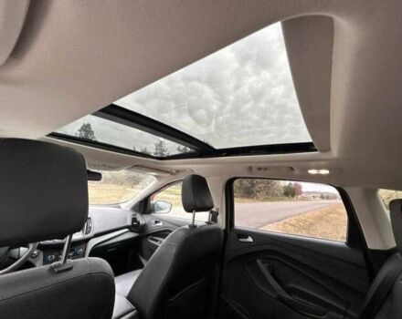 Белый Форд Эскейп, объемом двигателя 2 л и пробегом 84 тыс. км за 3700 $, фото 15 на Automoto.ua