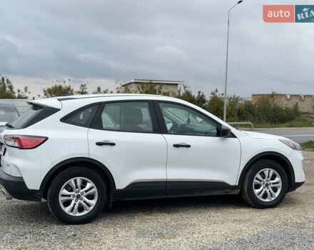 Белый Форд Эскейп, объемом двигателя 1.5 л и пробегом 112 тыс. км за 16500 $, фото 13 на Automoto.ua