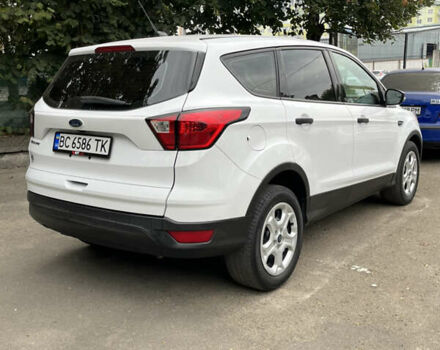 Білий Форд Ескейп, об'ємом двигуна 2.5 л та пробігом 69 тис. км за 13500 $, фото 4 на Automoto.ua