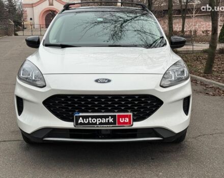 Білий Форд Ескейп, об'ємом двигуна 2.5 л та пробігом 65 тис. км за 18990 $, фото 1 на Automoto.ua