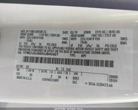 Білий Форд Ескейп, об'ємом двигуна 2 л та пробігом 115 тис. км за 2000 $, фото 8 на Automoto.ua