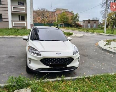 Білий Форд Ескейп, об'ємом двигуна 2 л та пробігом 83 тис. км за 19500 $, фото 2 на Automoto.ua