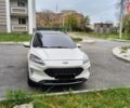 Білий Форд Ескейп, об'ємом двигуна 2 л та пробігом 83 тис. км за 19500 $, фото 2 на Automoto.ua