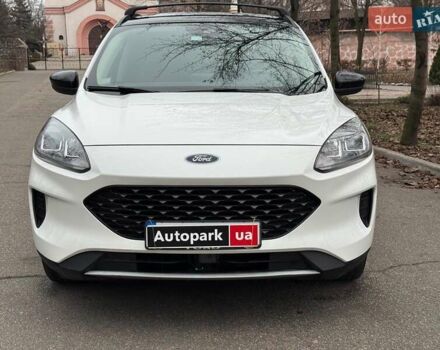 Білий Форд Ескейп, об'ємом двигуна 2.5 л та пробігом 65 тис. км за 18990 $, фото 1 на Automoto.ua