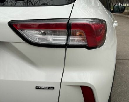 Білий Форд Ескейп, об'ємом двигуна 2.5 л та пробігом 65 тис. км за 18990 $, фото 10 на Automoto.ua